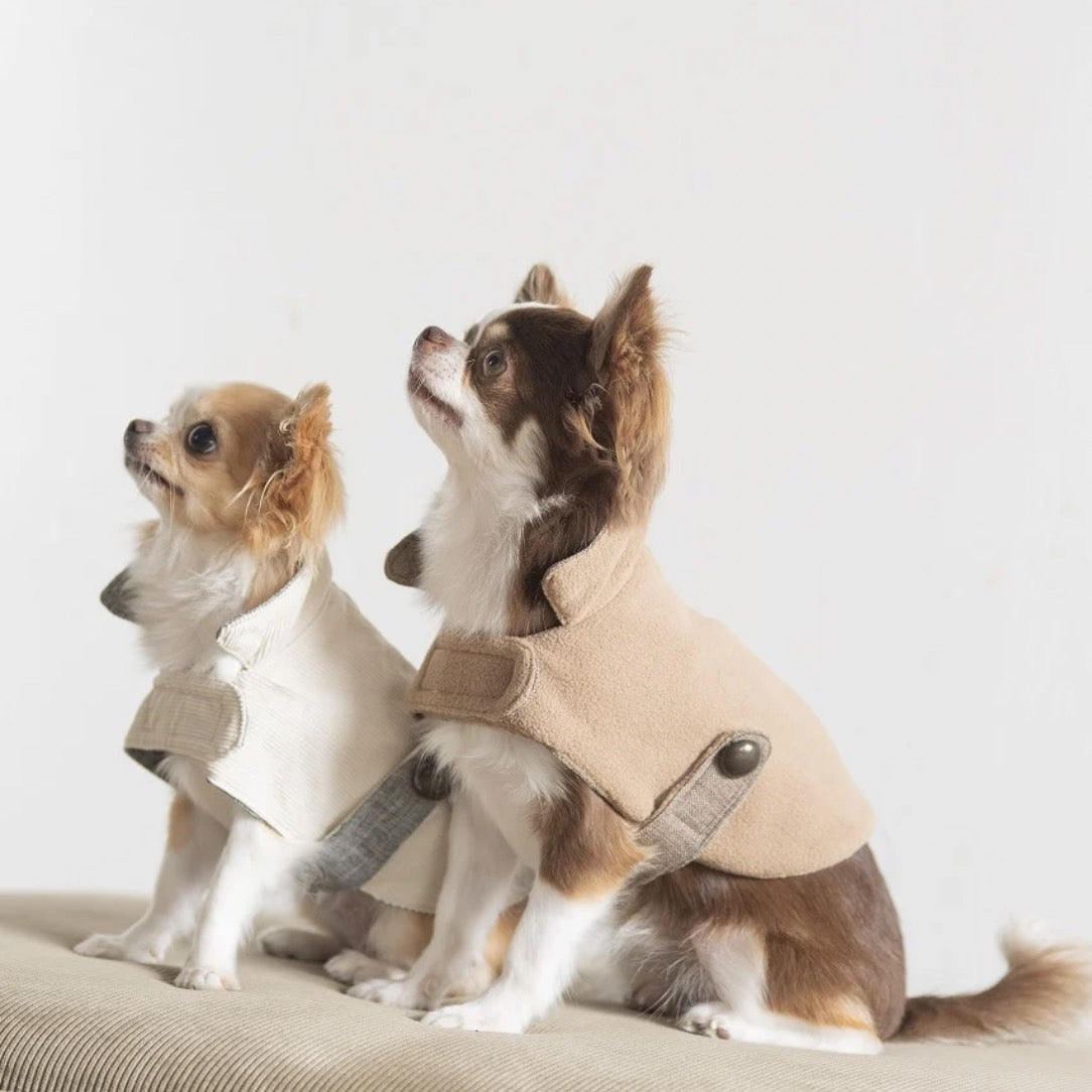 DADADAnovino(ダダダノビノ)リバーシブルケープコート 犬用 ウェア 秋冬向け
