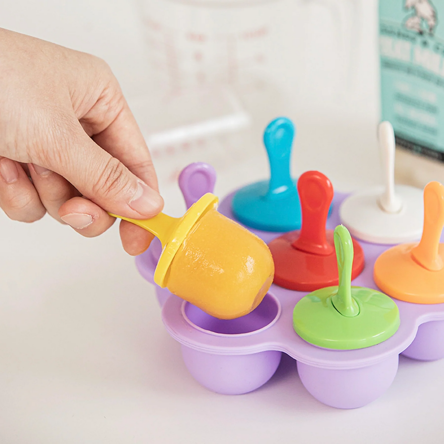 BITE ME (バイトミー)Popsicle Mold