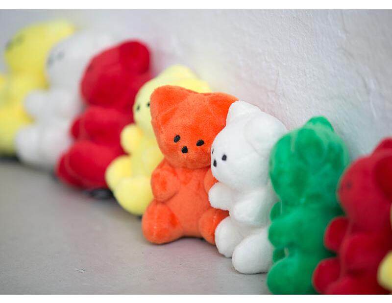 BITE ME (バイトミー)グミベアトイ おもちゃ Gummy bear toy